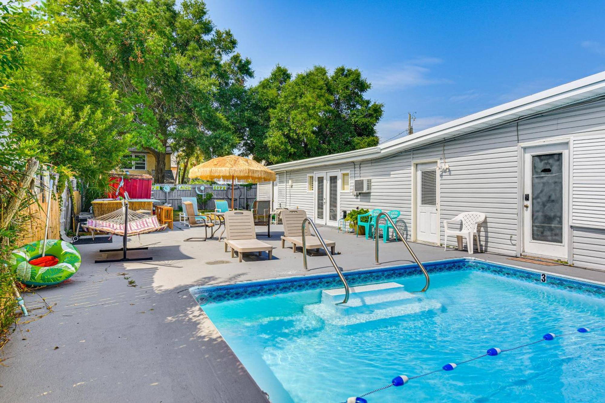 Fort Walton Beach Studio With Shared Pool And Patio! 아파트 외부 사진